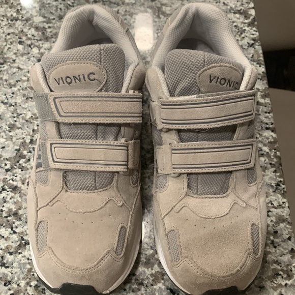 Vionic Men’s Suede Athletic Shoes - Picture 3 of 7